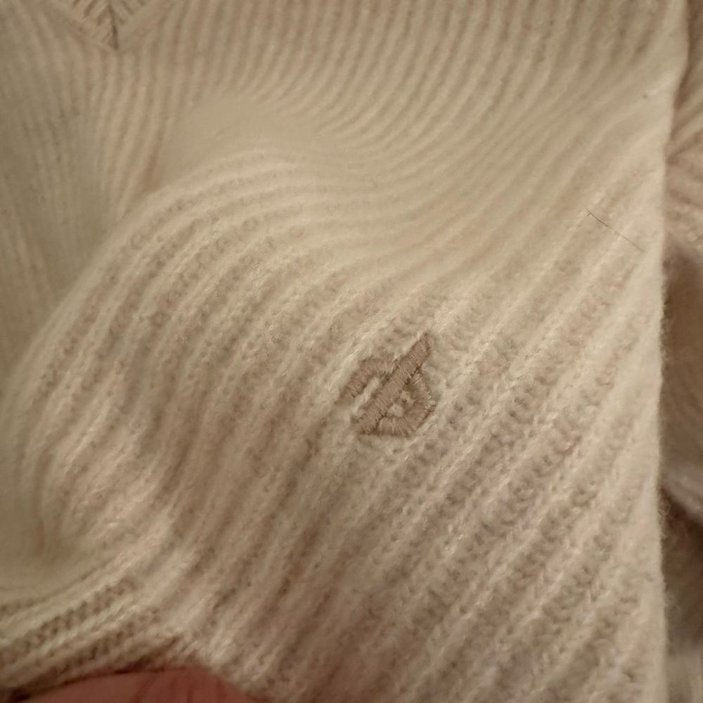 Rag and Bone Cashmere V-Neck Ribbed Cream Sweater - Picture 3 of 6